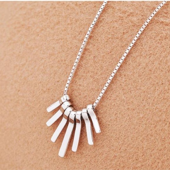 NEW 925 Sterling Silver Spike Necklace - Picture 6 of 7